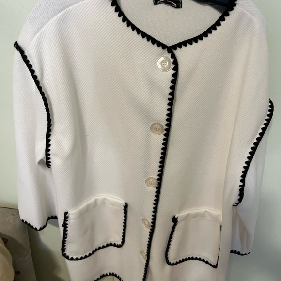 Weavz Pink Lace Jacket - Picture 14 of 14